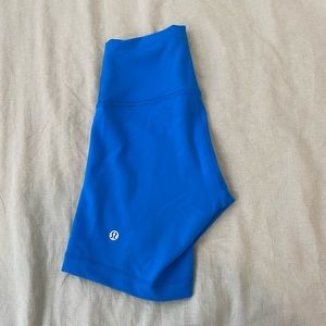 Lululemon Align High-Rise short 6”